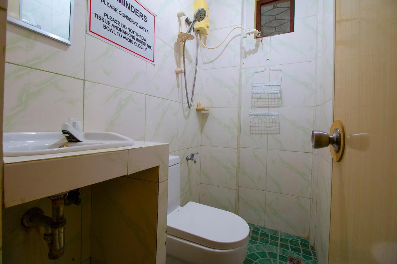 Oyo 788 Lisa'S Guesthouse โมอัลโบอัล ภายนอก รูปภาพ